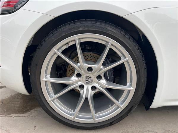 ʱ718 2022 Boxster 2.0T