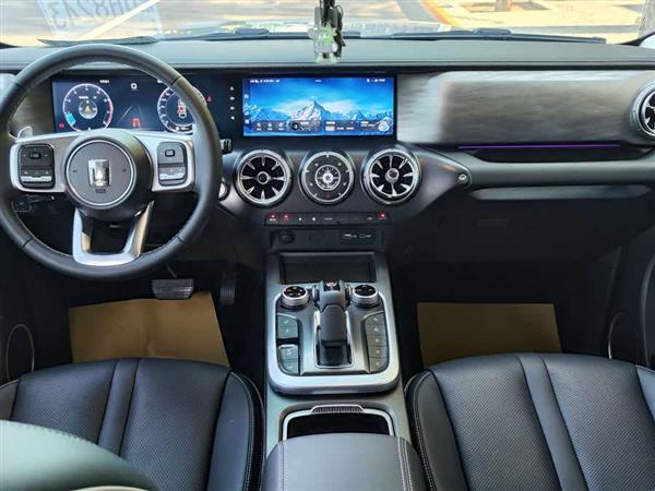 ̹300 2023 ԽҰ 2.0T 
