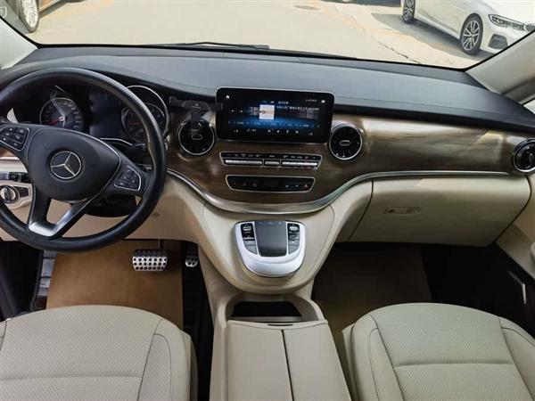 V 2021 V 260 L 