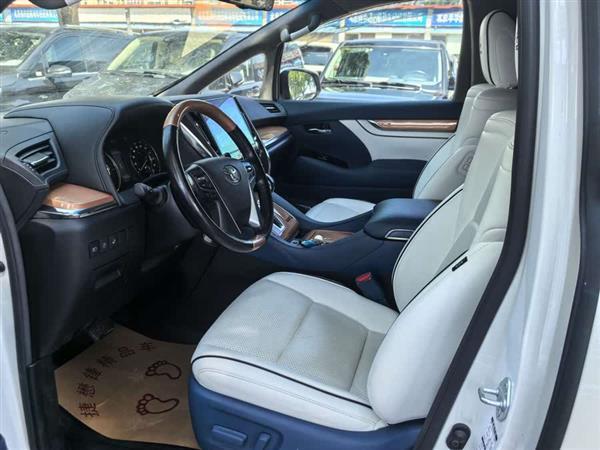  2020 ˫ 2.5L 