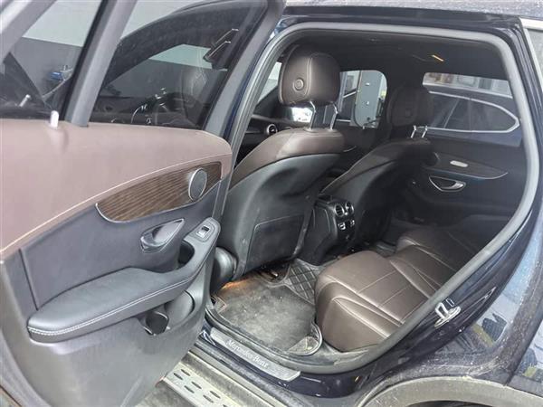 GLC 2022 GLC 300 L 4MATIC ذ