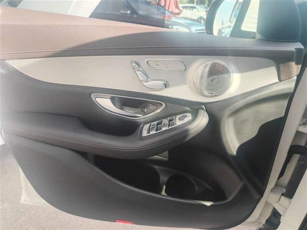 GLC 2018 GLC 200 4MATIC