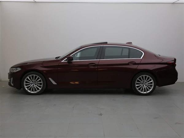 5ϵ 2021 530Li  װ
