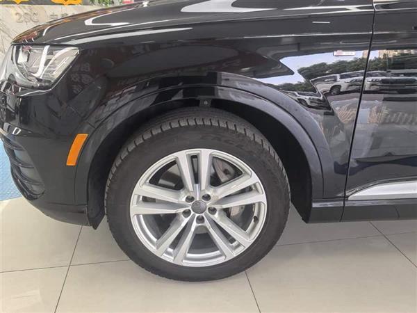 µQ7 2018 45 TFSI S line˶