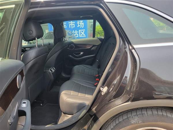 GLC 2017 GLC 260 4MATIC 