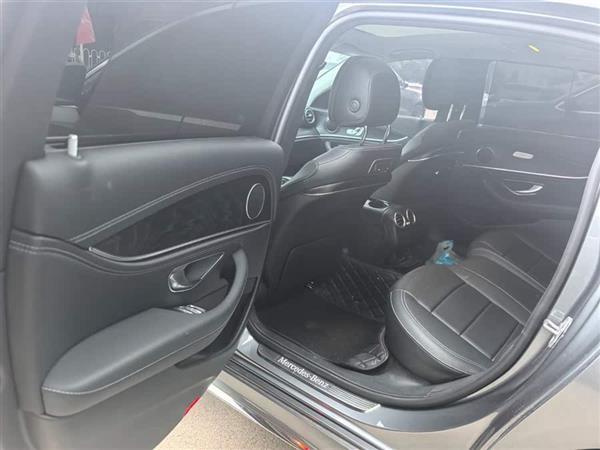 E 2018 E 300 L ˶
