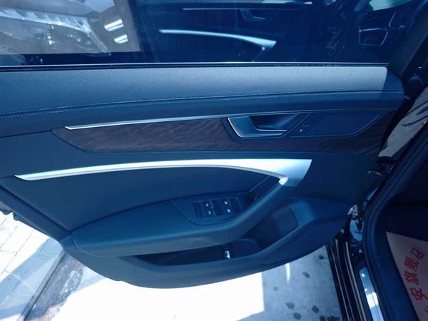 µA6L 2021 45 TFSI quattro ѡ