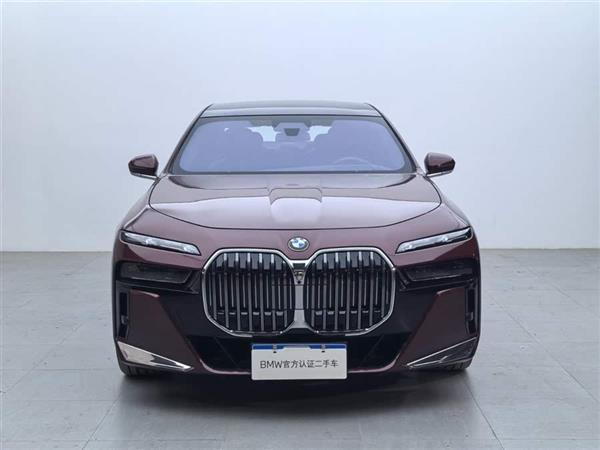 7ϵ 2023 740Li  M˶װ