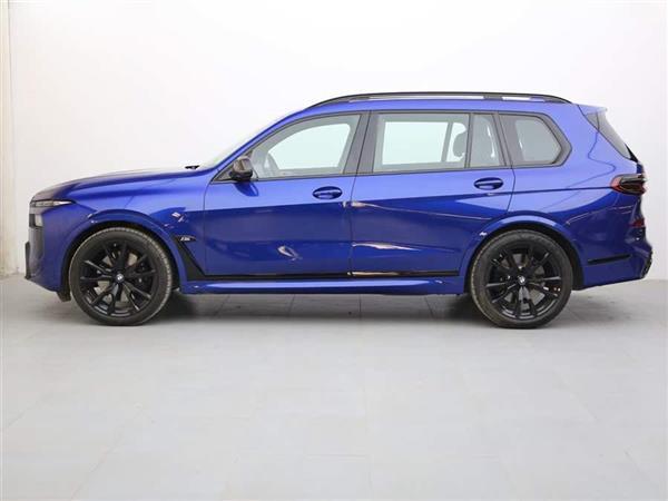 X7 2023 xDrive M60i