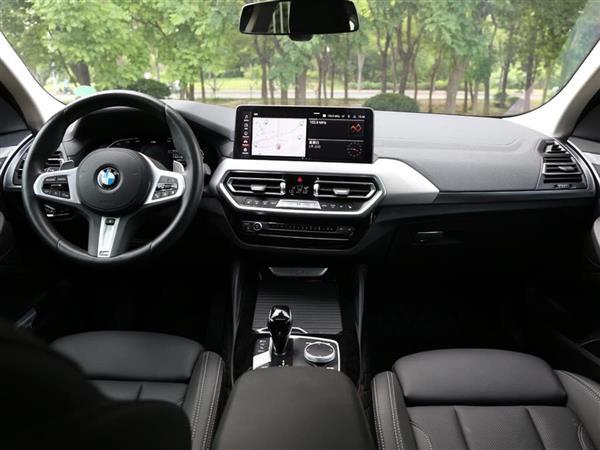 X4 2022 xDrive 30i M˶װ