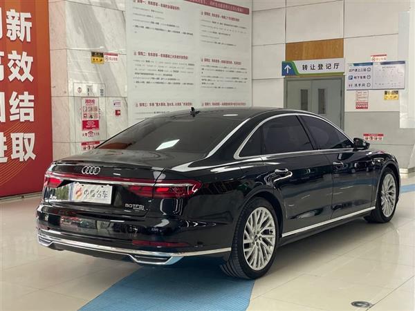 µA8 2021 A8L 50 TFSI quattro 