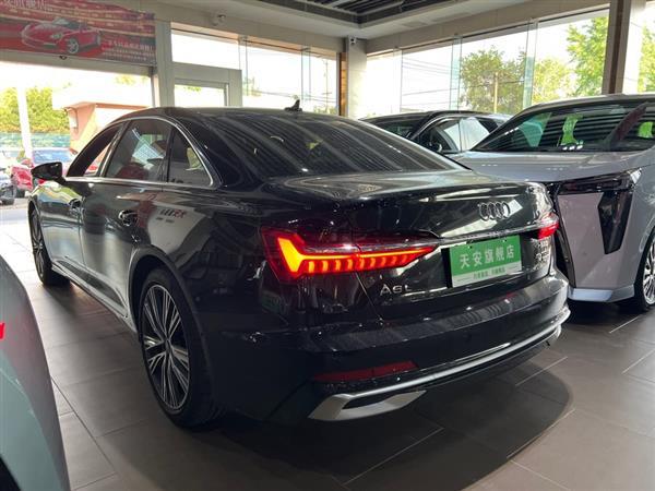 µA6L 2024 45 TFSI quattro ѡ