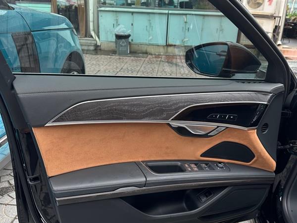 µA8 2024 A8L 50 TFSI quattro ѡ