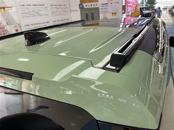 ·ʿ 2023 110 3.0T P400 75괫