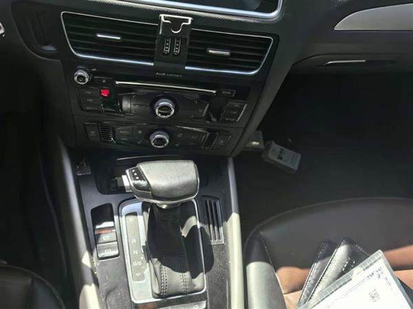 µQ5 2018 ذ 40 TFSI ȡ