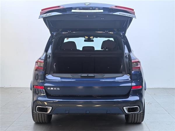X5 2022 xDrive 40Li M˶װ