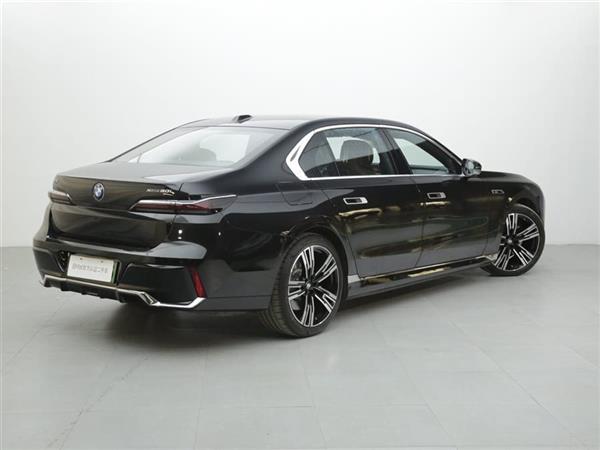 i7 2023 xDrive60L M˶װ