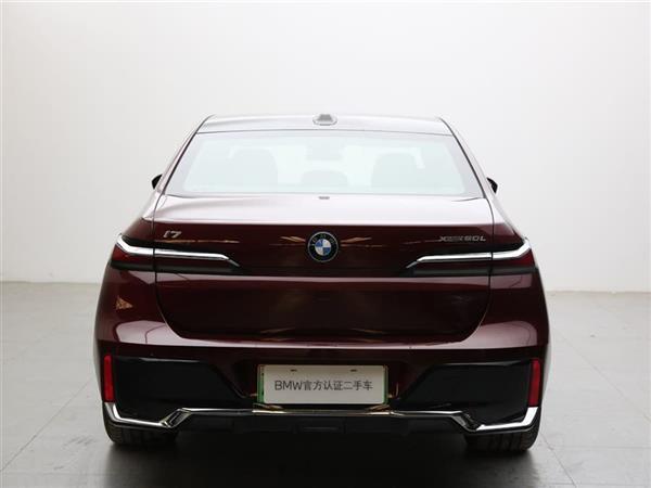 i7 2023 xDrive60L M˶װ