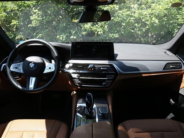 5ϵ 2022 Ŀ 530Li  M˶װ