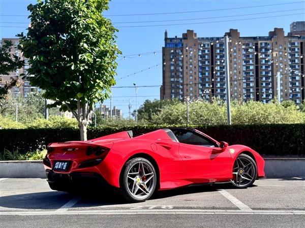 F8 2020 Spider 3.9T V8
