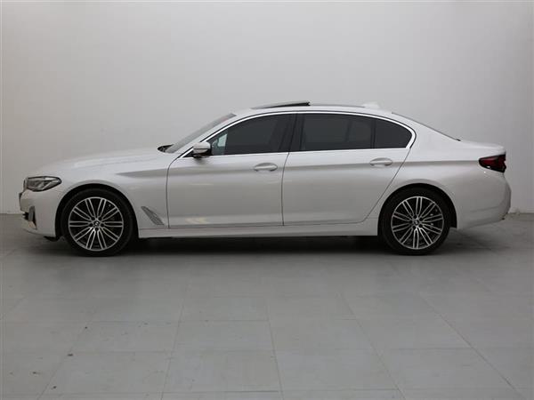 5ϵ 2021 530Li  װ