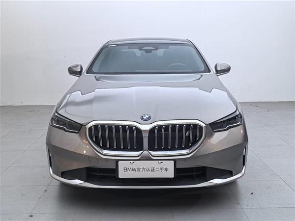 i5 2024 eDrive 35L  װ