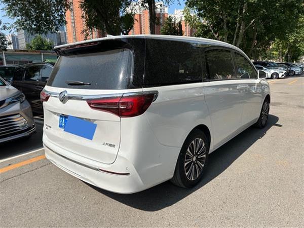GL8 2022 ES½ 653T 