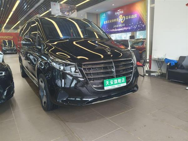 V 2024 V 300 L 