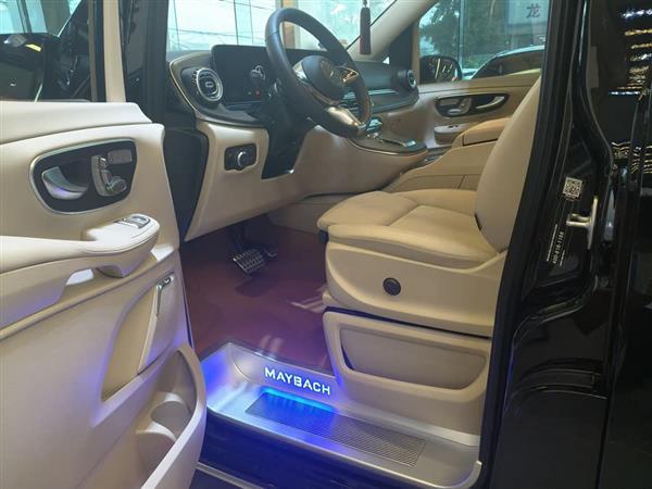 V 2024 V 300 L 