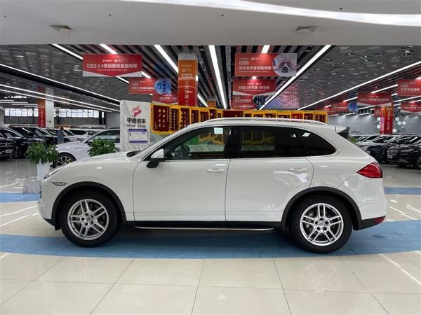 Cayenne 2011 Cayenne S 4.8L
