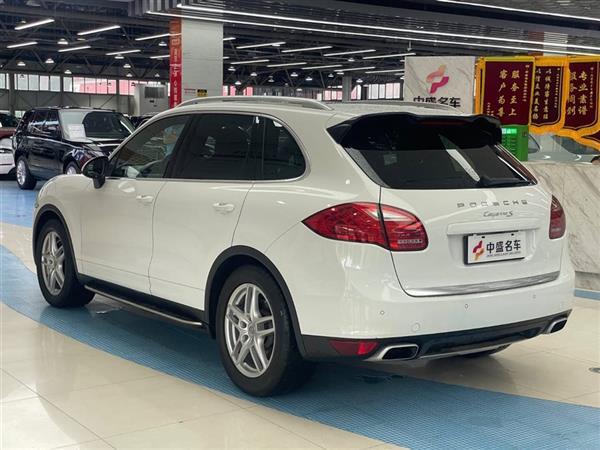 Cayenne 2011 Cayenne S 4.8L