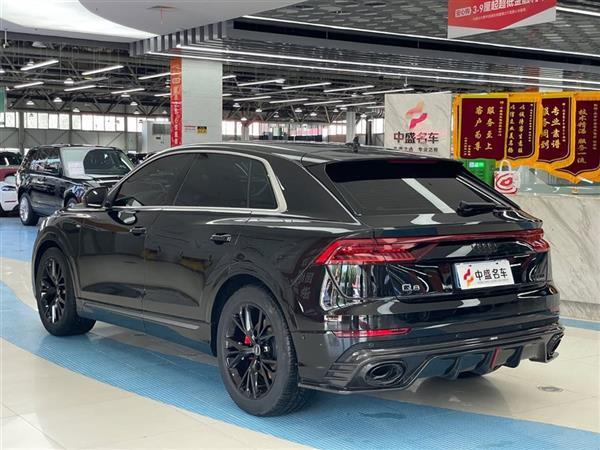 µQ8 2022 55 TFSI 