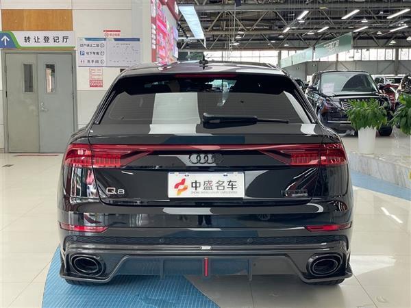 µQ8 2022 55 TFSI 