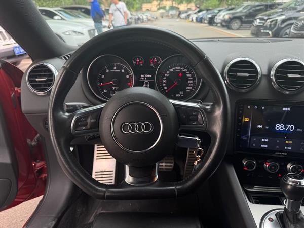 µTT 2011 TT Coupe 2.0TFSI