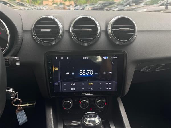 µTT 2011 TT Coupe 2.0TFSI