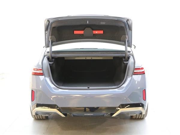 i5 2024 eDrive 35L  M˶װ