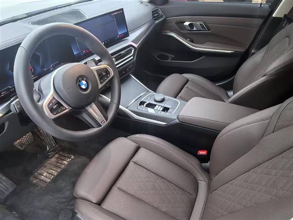 3ϵ 2025 325i M˶װ