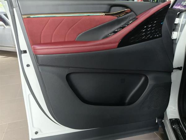 M8 2023 ʦϵ 400T 콢