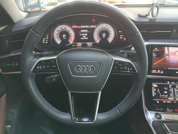 µA6L 2024 45 TFSI quattro ѡ