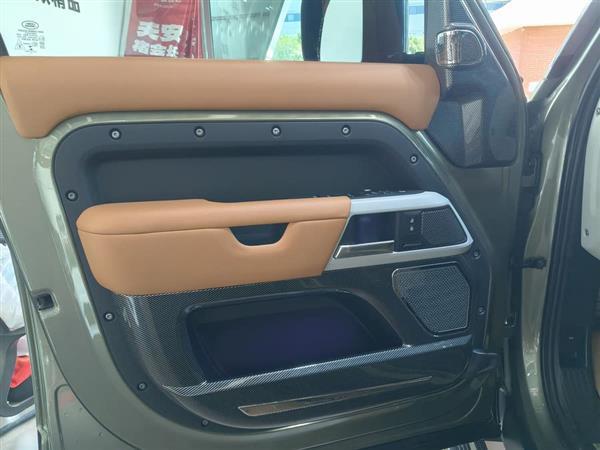 ·ʿ 2023 110 3.0T P400 X-DYNAMIC HSE