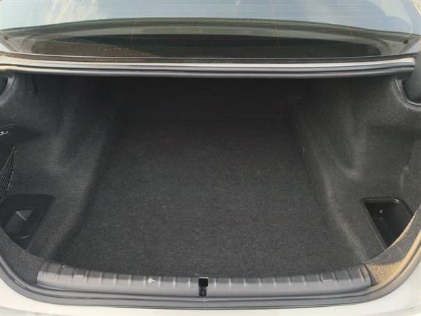 5ϵ 2018 Ŀ  530Li xDrive װ