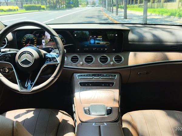 E 2023 Ŀ E 300 L 
