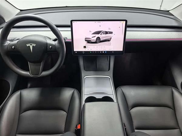 Model Y 2023 