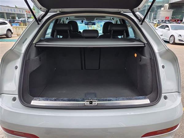 µQ3 2015 35 TFSI quattro 