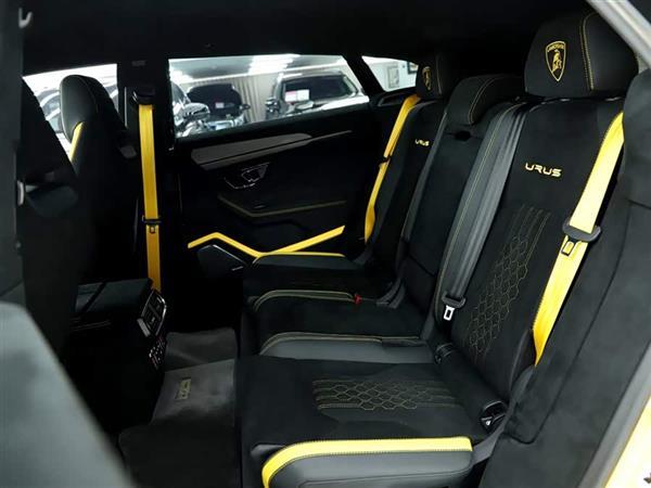 Urus 2022 4.0T V8 Performante