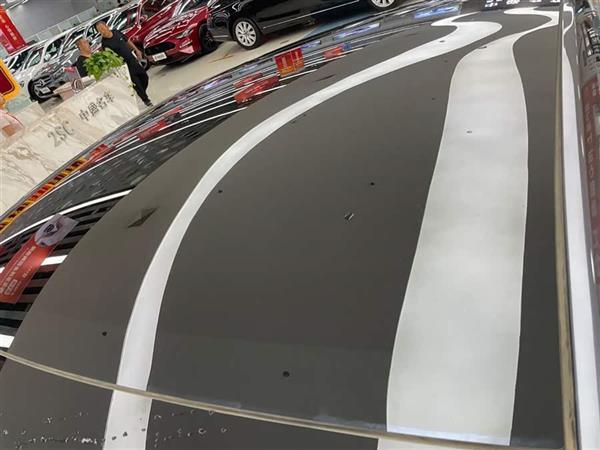 Model Y 2022 Ŀ 