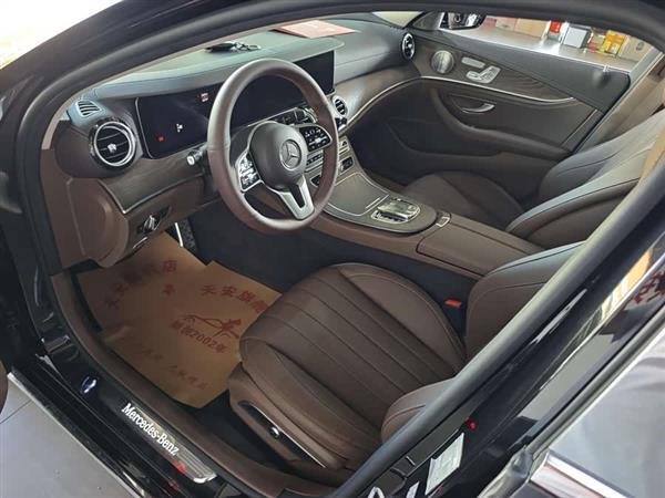 E 2020 Ŀ E 300 L 