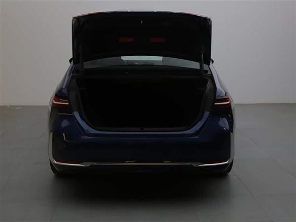 5ϵ 2024 530Li  װ