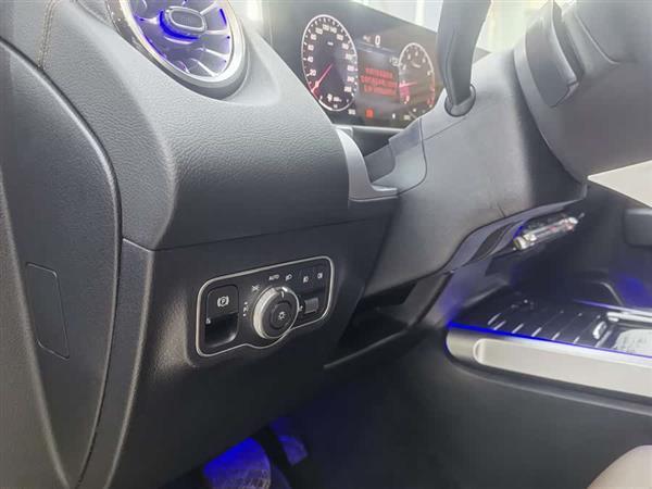 GLB 2023 GLB 220 4MATIC