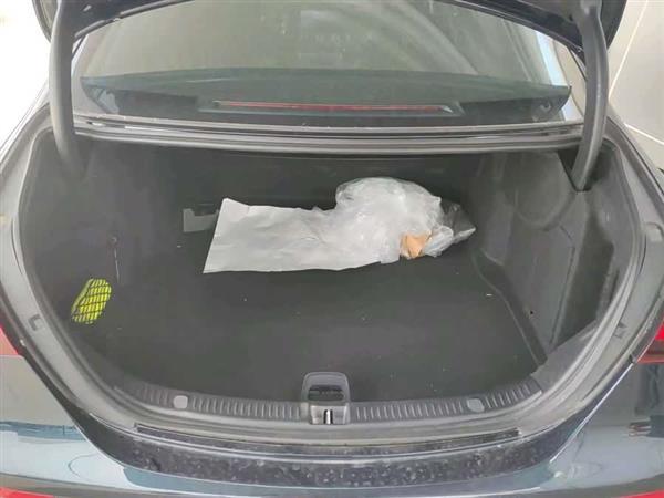 E 2023 E 300 L ˶